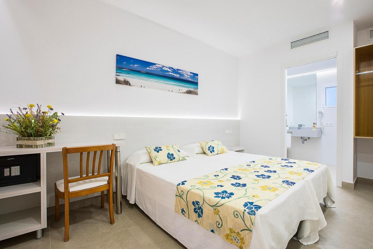 Sol Y Mar Otel Playa Migjorn Dış mekan fotoğraf